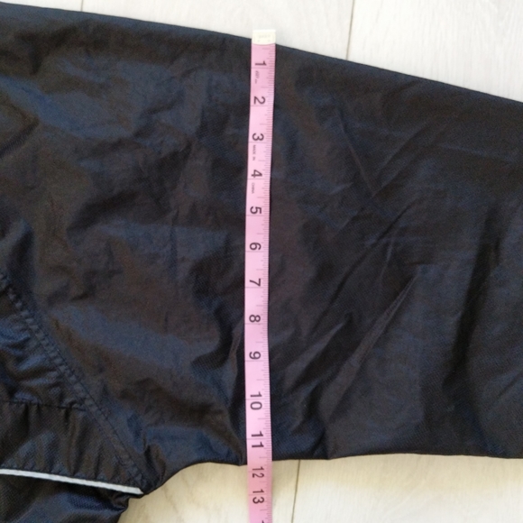 Umbro Soccer Rain Jacket - Picture 13 of 16